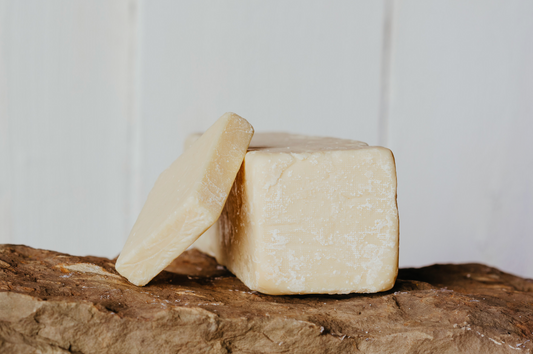 1795 Signature Farmstead Cheddar Cheese (6oz)